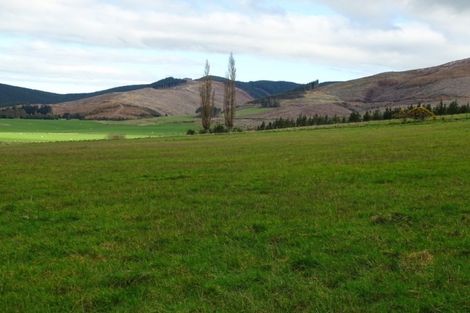 Photo of property in 953 Dipton Mossburn Road, Castle Downs, Dipton, 9791