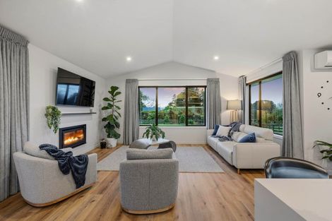 Photo of property in 90d Victoria Avenue, Waiuku, 2123