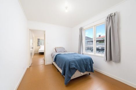 Photo of property in 131 Rathgar Road, Henderson, Auckland, 0610