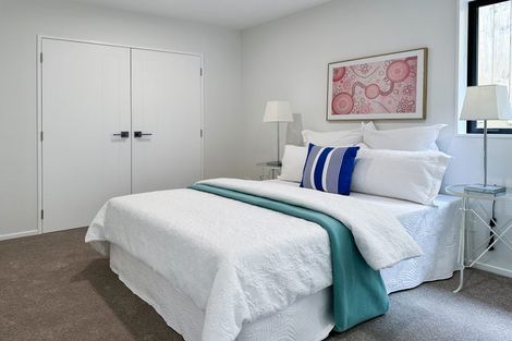 Photo of property in 61b Totaravale Drive, Totara Vale, Auckland, 0629