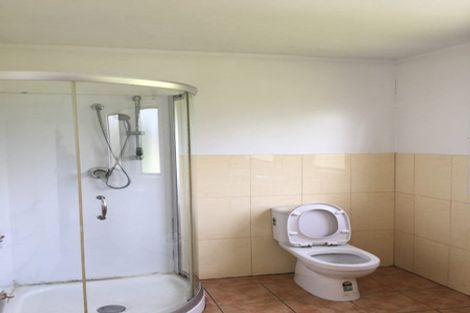 Photo of property in 695 State Highway 16, Kumeu, 0891