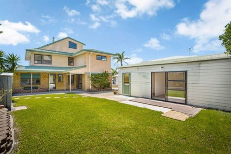 Photo of property in 62 Bay Vista Drive, Red Beach, 0932