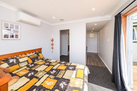 Photo of property in 27 Aspiring Avenue, Milson, Palmerston North, 4414