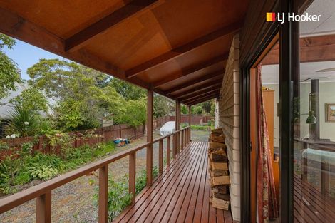 Photo of property in 16 Walton Park Avenue, Fairfield, Dunedin, 9018