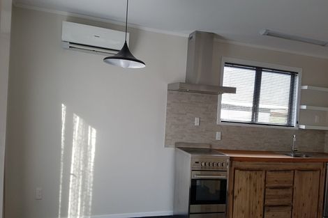 Photo of property in 129 Riverpark Crescent, Henderson, Auckland, 0610