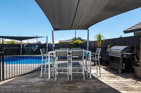 Photo of property in 31 Blanche Road, Papamoa Beach, Papamoa, 3118