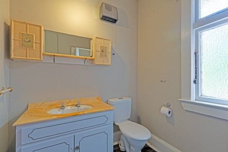 Photo of property in 11a Trafalgar Street, Maori Hill, Timaru, 7910