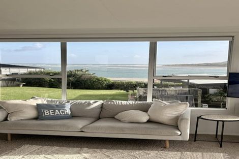 Photo of property in 8 Wainamu Road, Raglan, 3297