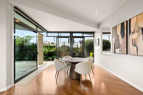 Photo of property in 2 Comries Road, Chartwell, Hamilton, 3210