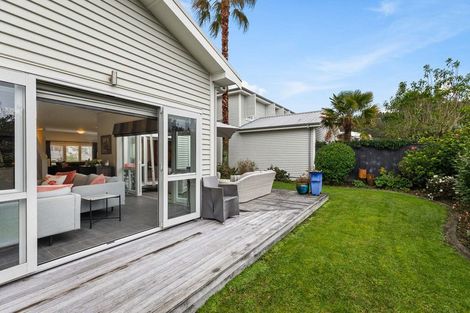 Photo of property in 16 Kensington Drive, Orewa, 0931