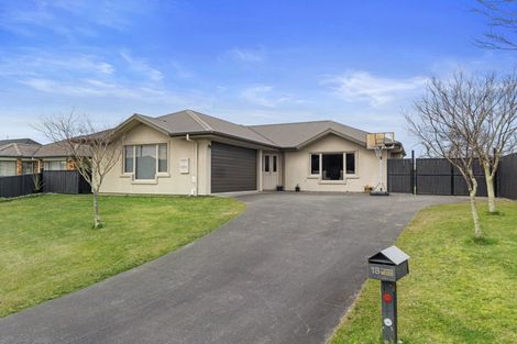 Photo of property in 18 Mirbeck Avenue, Cambridge, 3434