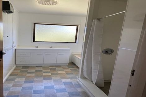 Photo of property in 6 Bankview Place, Amberley, 7410