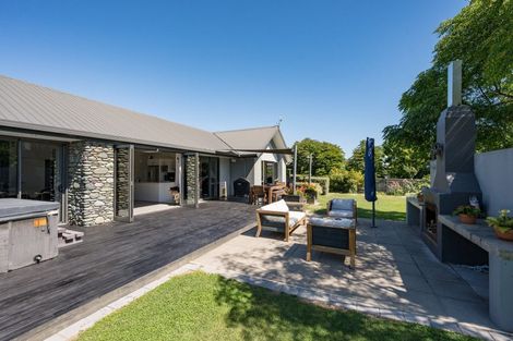 Photo of property in 2 Ashfield Place, Richmond, 7020