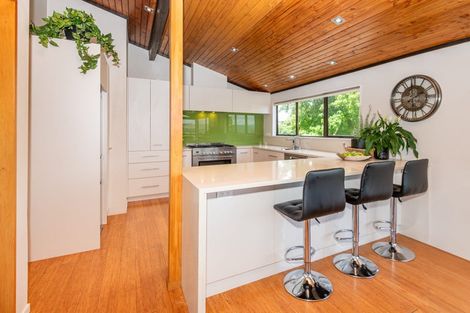 Photo of property in 49 Grand Vue Road, Kawaha Point, Rotorua, 3010