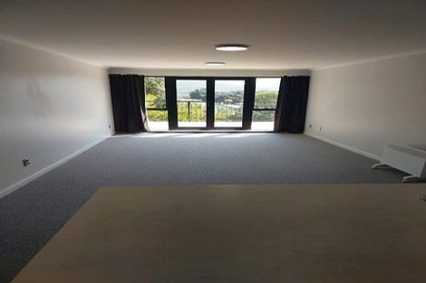 Photo of property in 30a Paremata Crescent, Paremata, Porirua, 5024