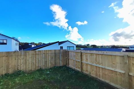 Photo of property in 21 Biokovo Street, Massey, Auckland, 0614