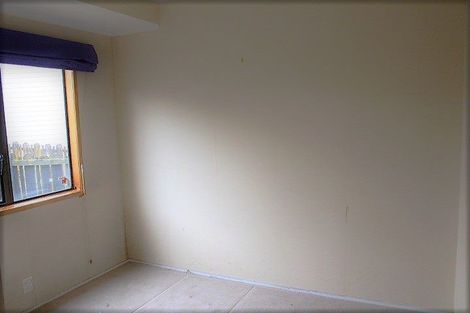 Photo of property in 41 Sunnyview Avenue, Shelly Park, Auckland, 2014