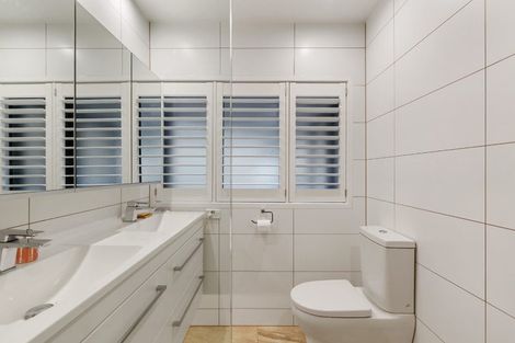 Photo of property in Remuera Mews, 7/29 Green Lane East, Remuera, Auckland, 1050