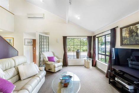 Photo of property in 6 D'urville Place, Gulf Harbour, Whangaparaoa, 0930