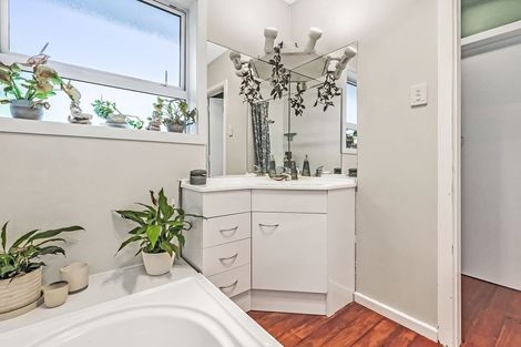 Photo of property in 1/26 Staveley Street, Avonhead, Christchurch, 8042