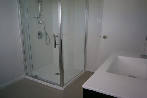 Photo of property in 1/10 Firth Road, Torbay, Auckland, 0630