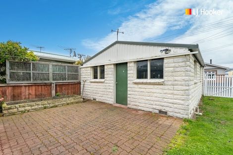 Photo of property in 16 Fawcett Street, South Dunedin, Dunedin, 9012