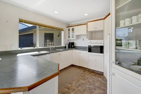 Photo of property in 6 Saddle Row, Welbourn, New Plymouth, 4310