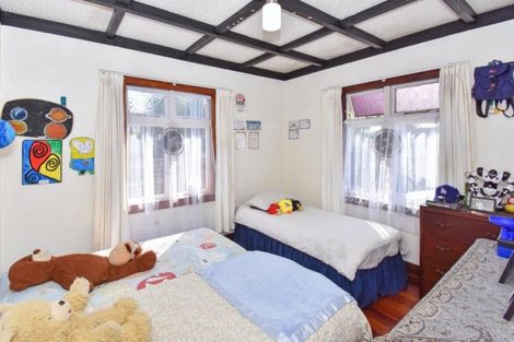 Photo of property in 10 Berkeley Road, Manurewa, Auckland, 2102