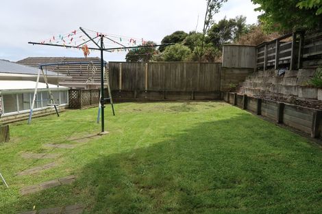 Photo of property in 9 Holland Street, Wainuiomata, Lower Hutt, 5014