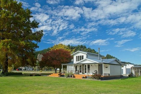 Photo of property in 13 Ormond Valley Road, Ormond, Gisborne, 4071