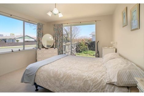 Photo of property in 79 Newnham Street, Rangiora, 7400