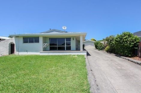 Photo of property in 22 Knightsbridge Place, Dinsdale, Hamilton, 3204