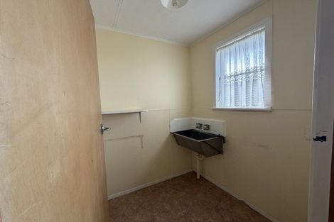 Photo of property in 6 Ranfurly Street, Waitara, 4320