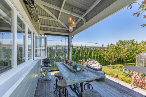 Photo of property in 210 Lascelles Street, Saint Leonards, Hastings, 4120