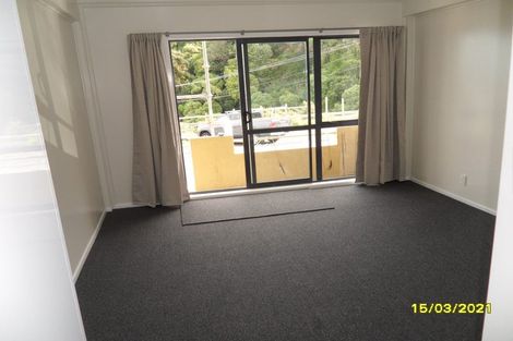 Photo of property in 4 London Road, Korokoro, Lower Hutt, 5012
