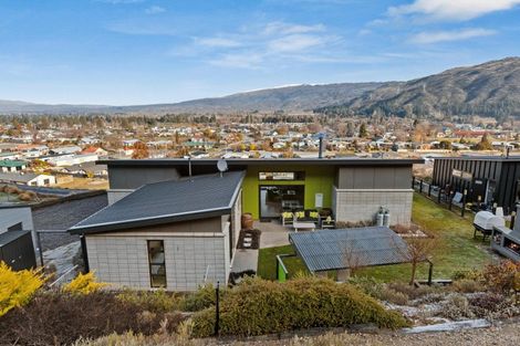 Photo of property in 36 Shields Street, Clyde, 9330