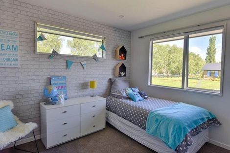 Photo of property in 12 Dungannon Street, Waikaka, Gore, 9773