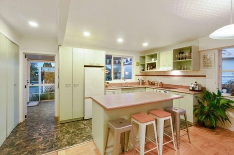 Photo of property in 19 Brennan Avenue, Te Atatu Peninsula, Auckland, 0610