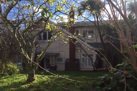 Photo of property in 7a Hawker Street, Mount Victoria, Wellington, 6011