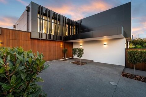 Photo of property in 8 Holmwood Road, Merivale, Christchurch, 8014