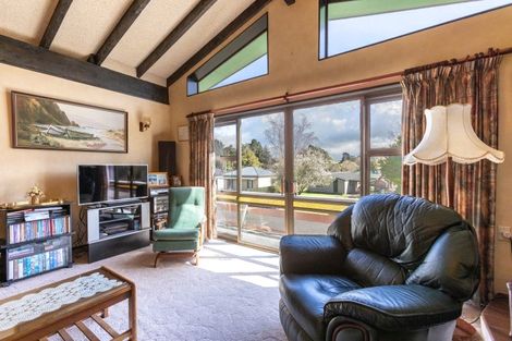 Photo of property in 12 Empire Street, Dannevirke, 4930