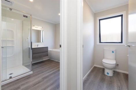 Photo of property in 10 Oldfield Lane, Marton, 4710