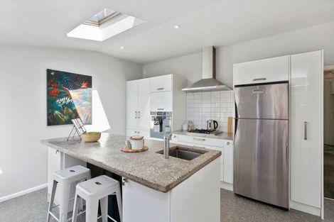 Photo of property in 229 Ohiro Road, Brooklyn, Wellington, 6021