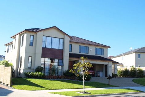 Photo of property in 60 Amberwood Drive, Northpark, Auckland, 2013