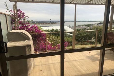 Photo of property in 46 Cannon Hill Crescent, Mount Pleasant, Christchurch, 8081