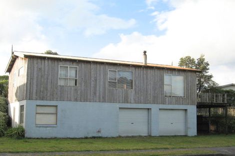 Photo of property in 103 Pohutukawa Crescent, Whangamata, 3620