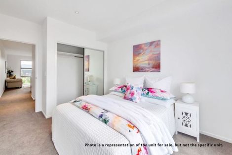 Photo of property in 8/27 Dida Park Drive, Kumeu, 0810