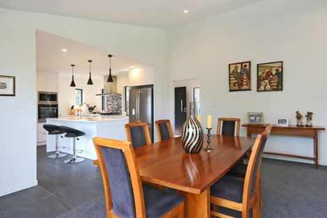 Photo of property in 14a Muritai Crescent, Havelock North, 4130