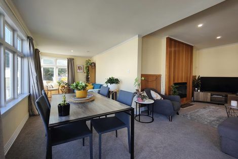 Photo of property in 102 Wexford Road, Miramar, Wellington, 6022