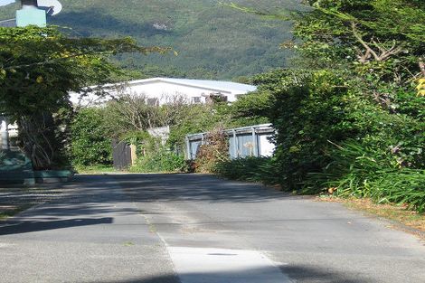 Photo of property in 30a Kairimu Street, Stokes Valley, Lower Hutt, 5019